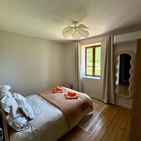 Semesterbostad Maison Auros